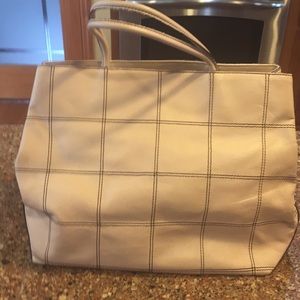 EUC ADRIENNE VITTADINI LEATHER HANDBAG